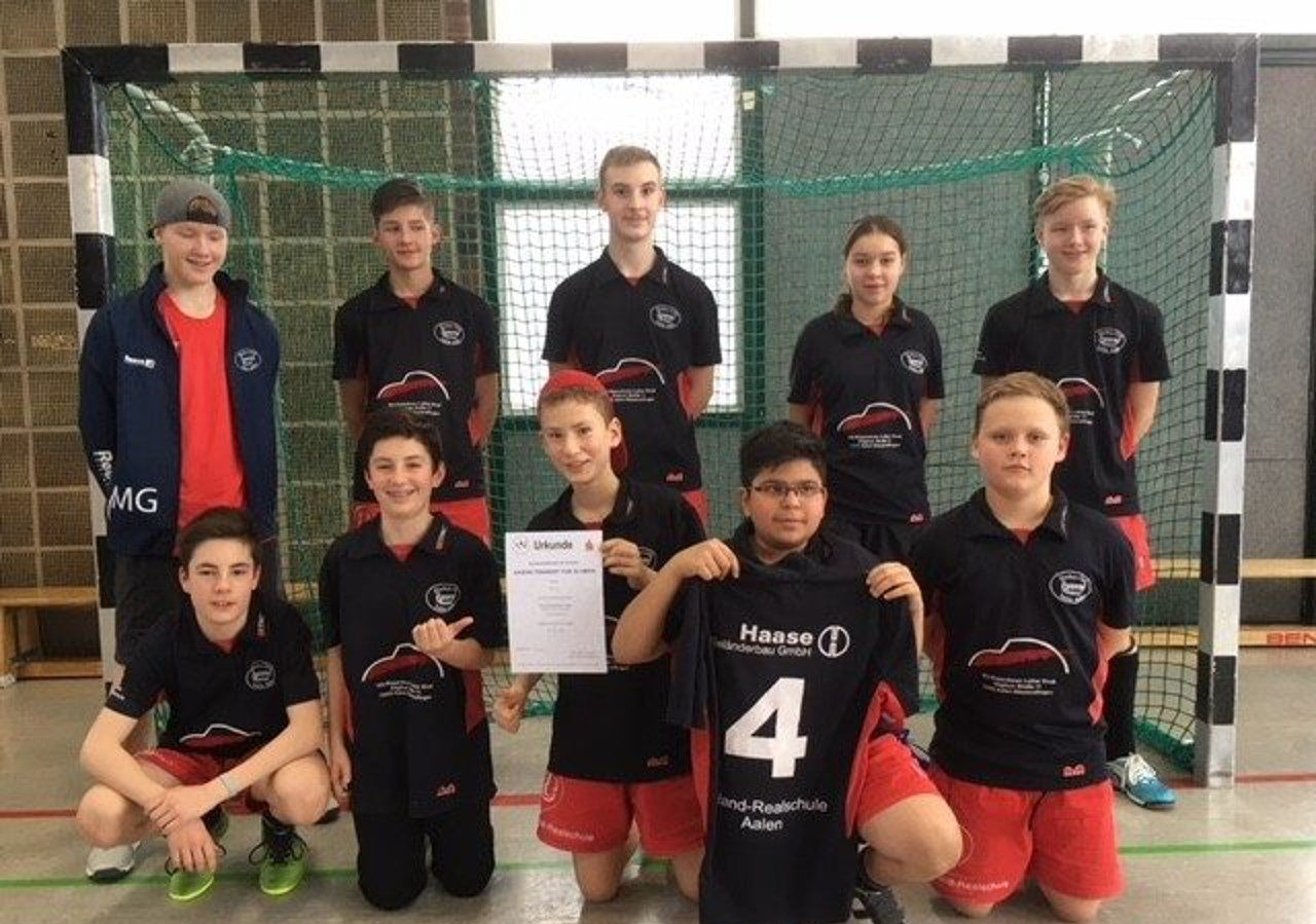 URS belegt beim RP-Finale Hockey einen hervorragenden 4. Platz