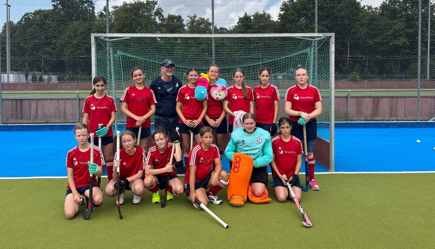 Weibliche U14 in Ulm